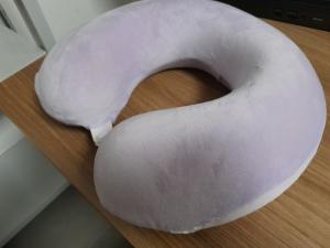 CS87 LILAC NECK PILLOW 